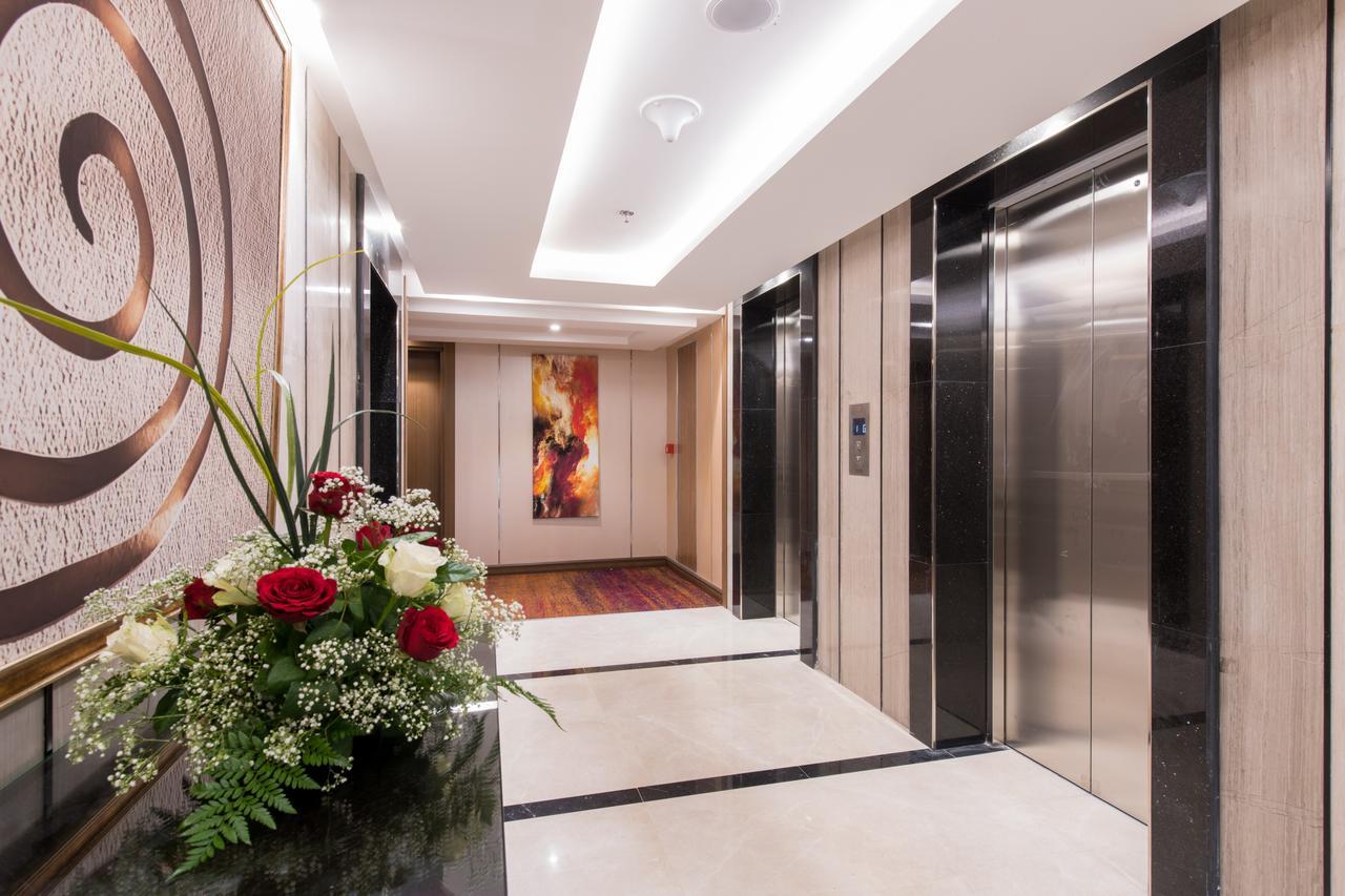 Hotel Ramada By Wyndham Continental Djeddah Extérieur photo