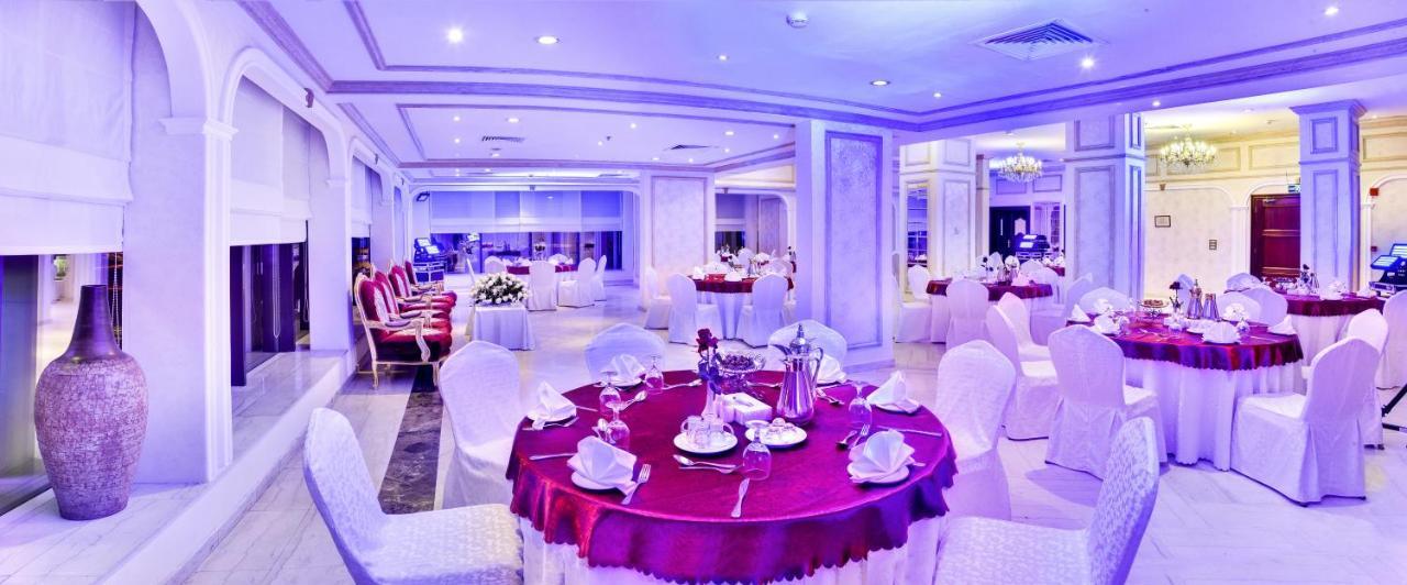 Hotel Ramada By Wyndham Continental Djeddah Extérieur photo